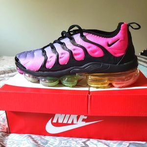 NIKE WOMAN VAPORMAX 8 1/2